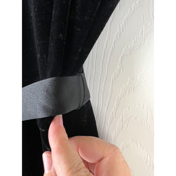 90s Black Short Sleeve Maxi Belted Velvet Dress Evening Gothic Size 12 - Picture 7 of 9